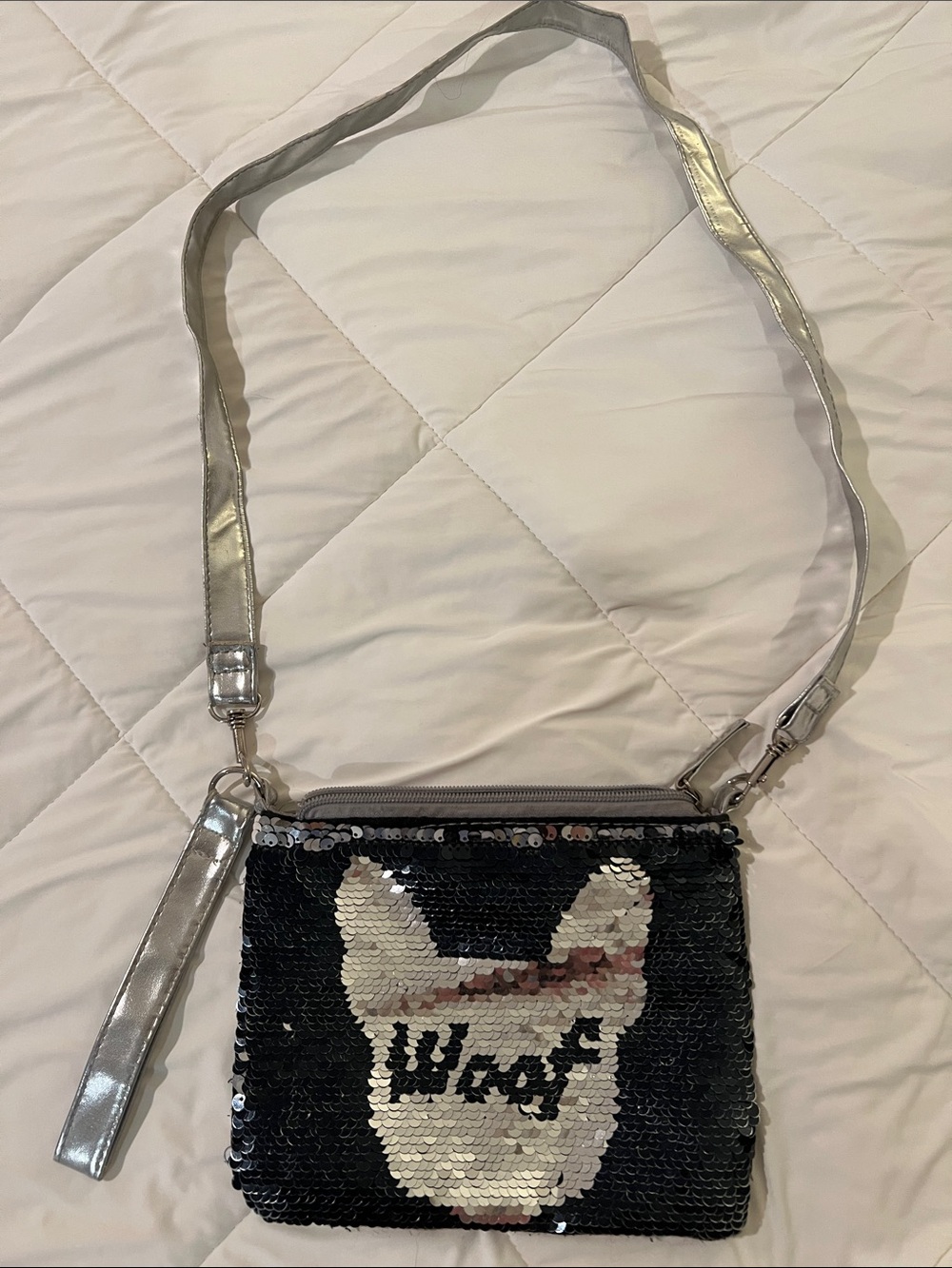 Sequin Crossbody Bag with 'Woof' Motif in Silver